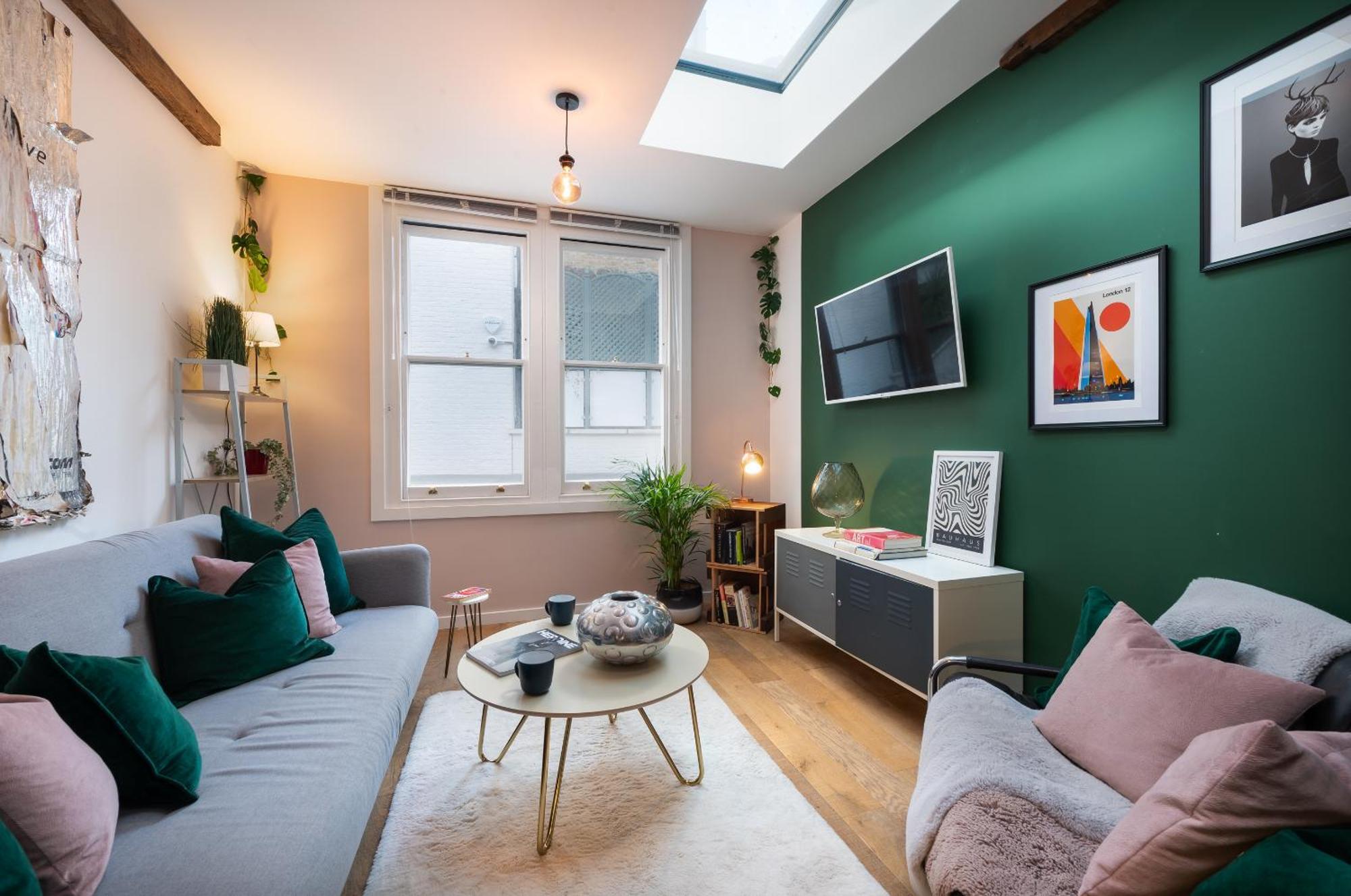 1Br Stylish Flat By Hostarahomes, Near Liverpool Street, Prime London Location, Sleeps Up To 4 Экстерьер фото