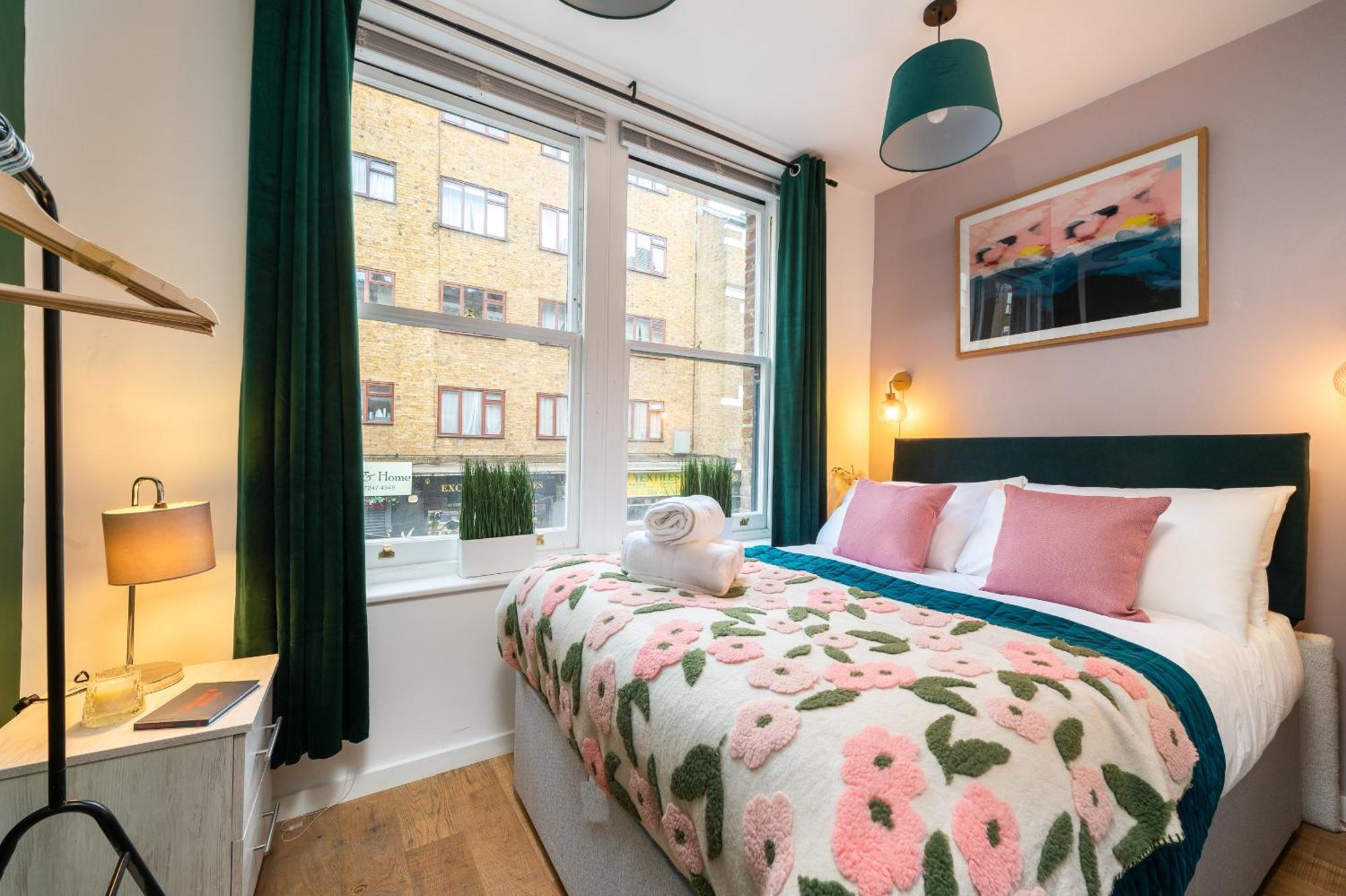 1Br Stylish Flat By Hostarahomes, Near Liverpool Street, Prime London Location, Sleeps Up To 4 Экстерьер фото